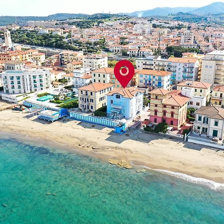 Villa Lilla Sulla Spiaggia Di San Vincenzo Luxury Dış mekan fotoğraf