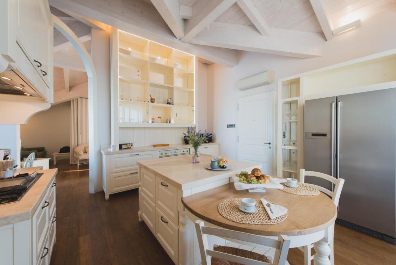 Villa Lilla Sulla Spiaggia Di San Vincenzo Luxury Dış mekan fotoğraf
