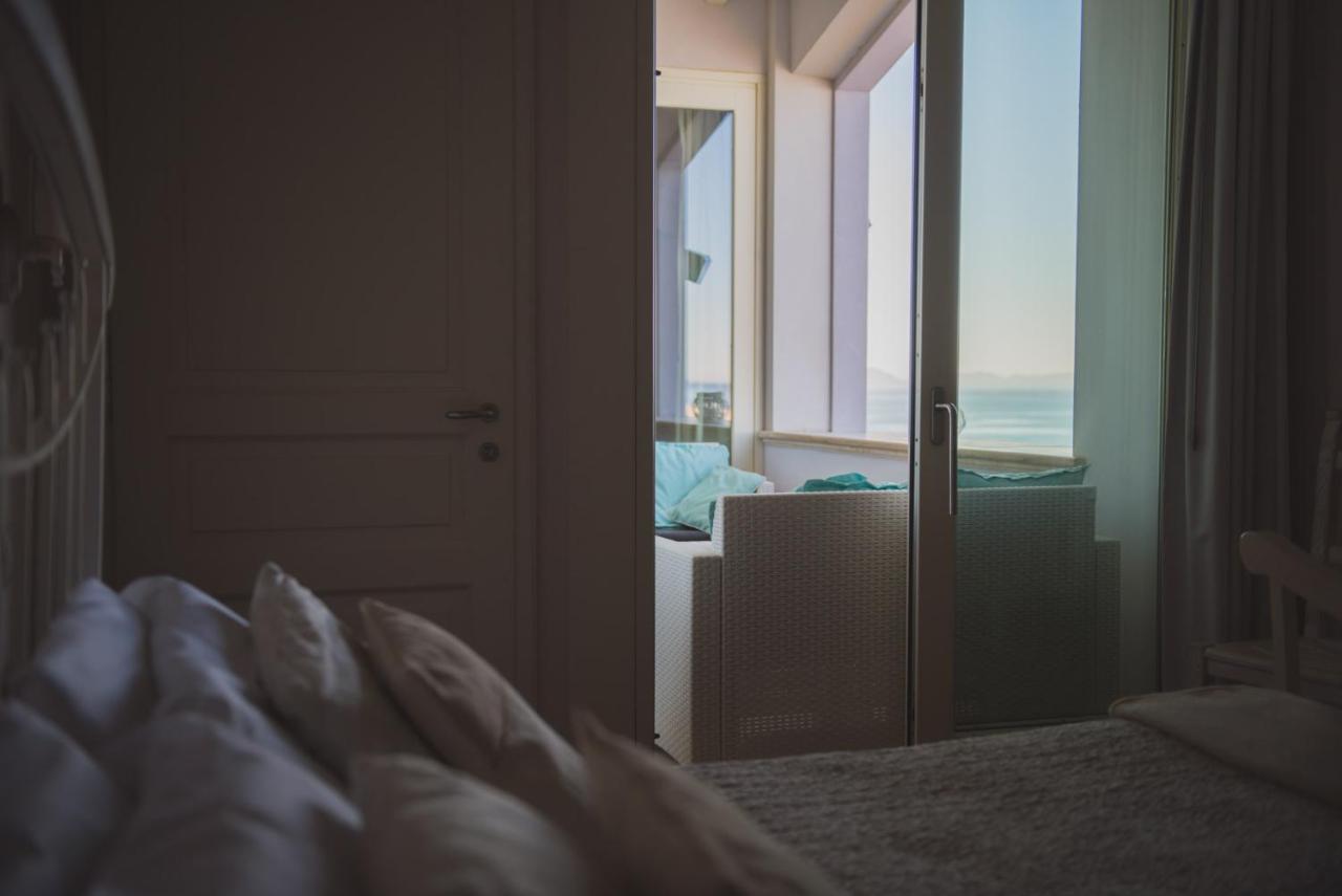 Villa Lilla Sulla Spiaggia Di San Vincenzo Luxury Dış mekan fotoğraf